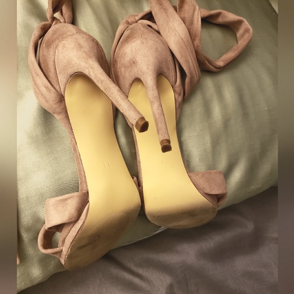 Fashion Nova Saxon Sz-11 Mauve - Picture 9 of 14